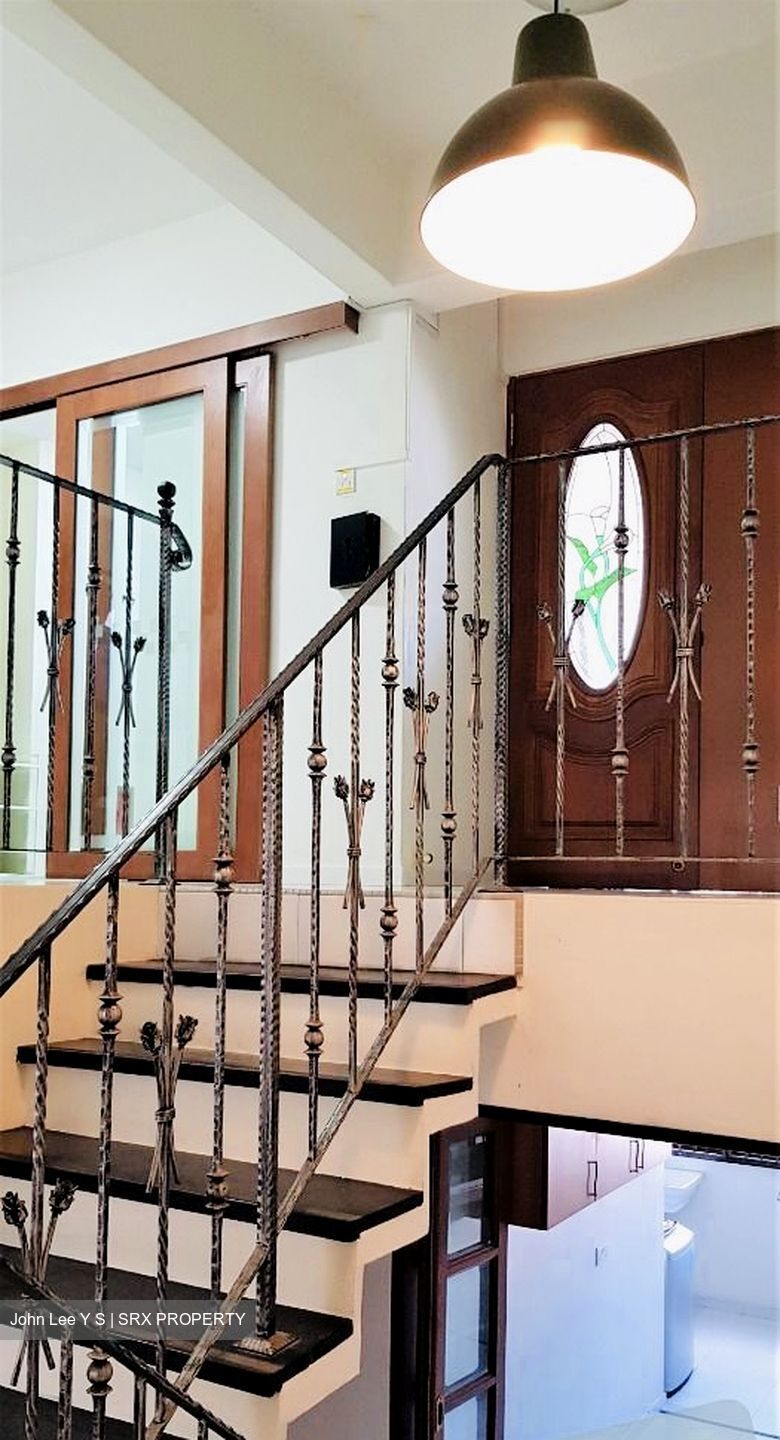 Pine Grove (D21), Condominium For Rent 98681571